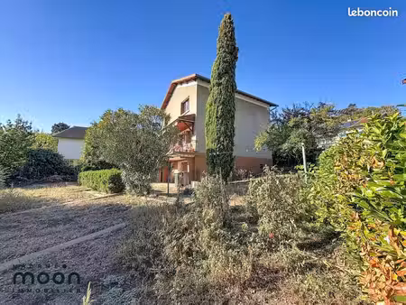 maison 5 pièces 122 m²