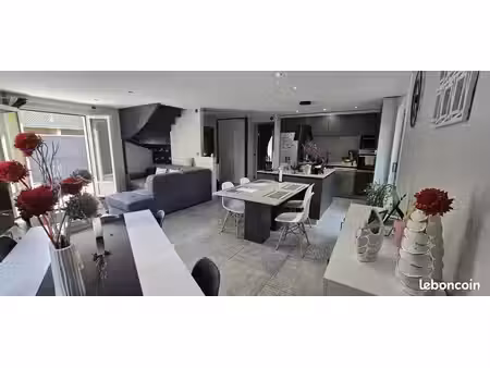 maison de ville 5 pièces 86 m²