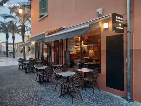 sanary sur mer-restaurant avec terrasse-fond de commerce 90.000 euros