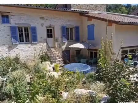 coup de coeur - maison en pierres et son jardin