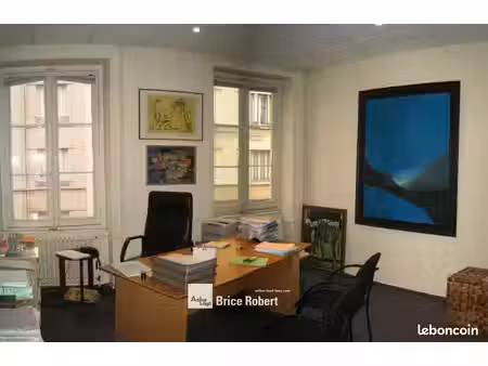 bureaux 134 m²