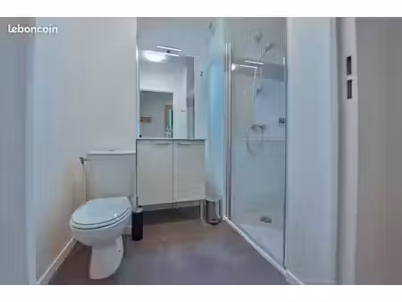 studio 1 pièce 16 m²