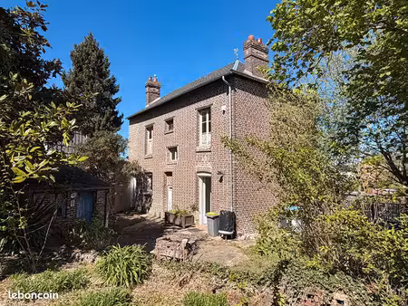 maison 6 pièces 95 m²