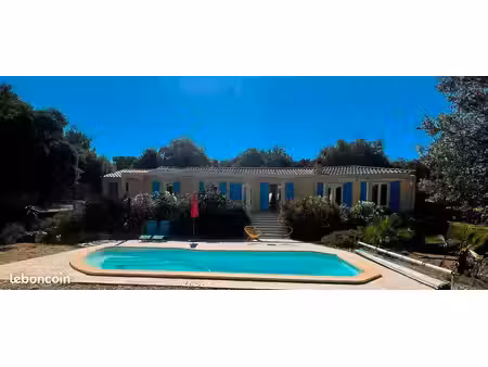 maison individuelle de plain pied 162m²