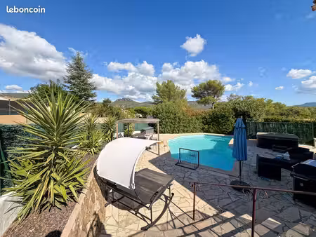 la bouverie – superbe villa au calme absolu  vue dégagée  piscine & t2 indépendant