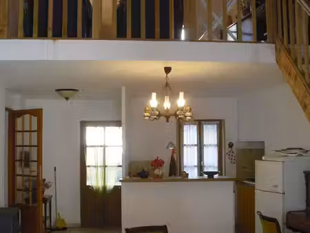 vends immeuble 270 m2 140000