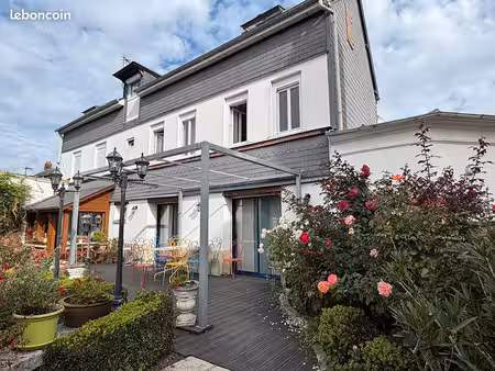 maison de ville 7 pièces 175 m²