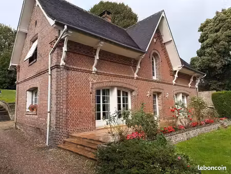 maison 6 pièces 165 m²