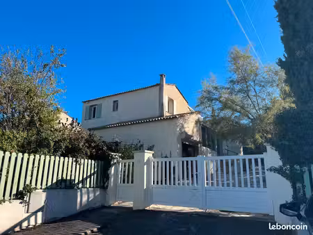 maison 133 m² rénovée avec piscine – terrain 850 m² – dpe a – manosque