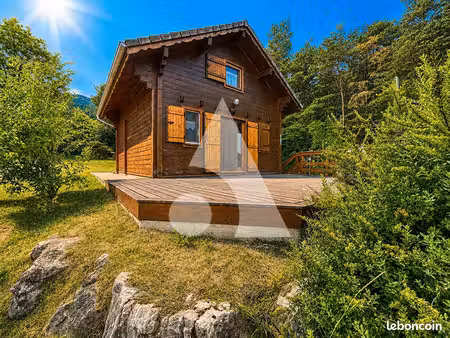 chalet 5 pièces 49 m²