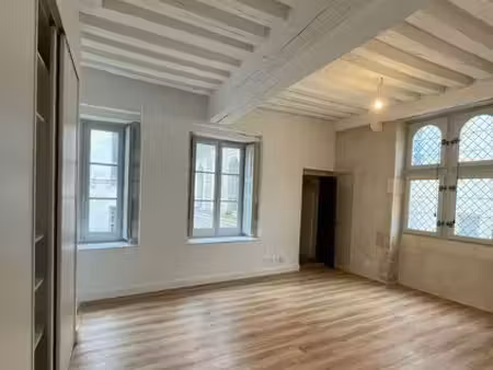 appartement t2 – 63 m² – centre-ville d'angerville (91670)