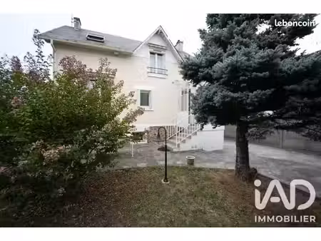 maison 6 pièces 84 m²