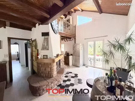 maison 9 pièces 170 m²