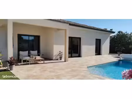 villa neuve cadre exceptionnel avec piscine et dépendances