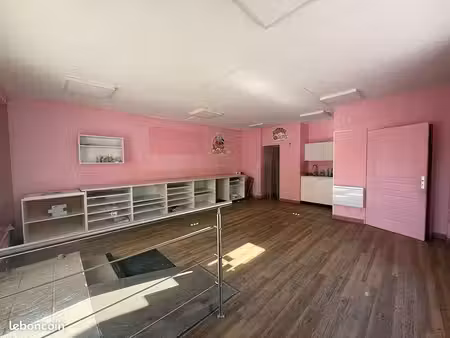 local commercial 40 m² romilly sur seine
