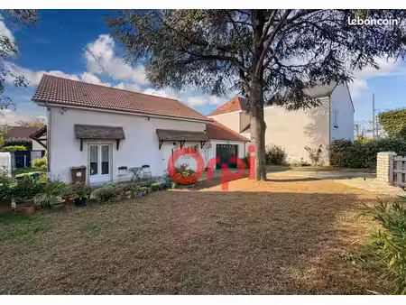 maison 6 pièces 104 m²