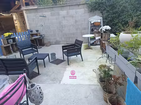 jarcieu  bel appartement en rez de-chaussée  1 chambre  ter