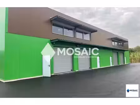 vente commerce les arcs 83460 634m²