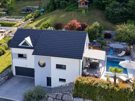 magnifique maison de 2015 +150m2 habitables