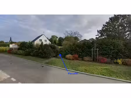 terrain constructible 371m2.