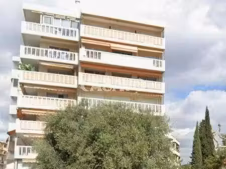 vente appartement 1 pièce de 22m² - 06400 cannes