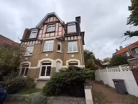 location appartement 3 pièces 66.26 m² à marcq-en-baroeul (59700)  904 €