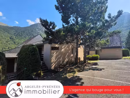 charmant triplex meublé avec balcon et garage privatif à cau