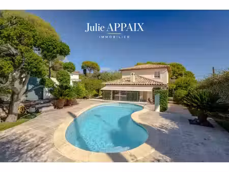 villa individuelle avec piscine