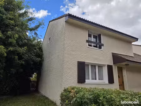 maison 4 pièces 88 m²