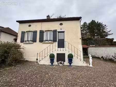 maison 2 pièces 52 m²