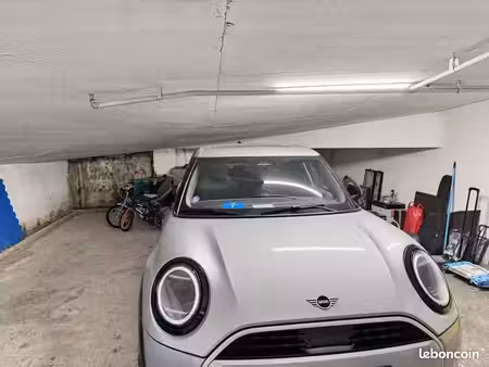 garage/box 35 m² charenton le pont