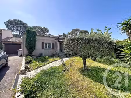 maison à vendre - 4 pièces - 176 02 m2 - puget sur argens - 83 - provence-alpes-cote-d-azu