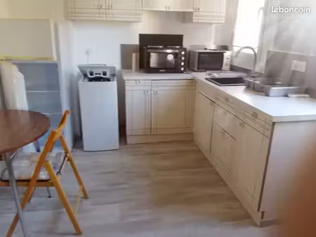 location studio meublé de 25m2