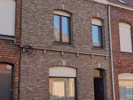 maison de rangée avec garage  terrasse et jardin  à proxi...