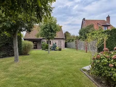 authentieke en energetische woning met prachtige tuin op ...