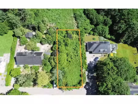 terrain ± 9 ares plat plein sud - quartier résidentiel calme
