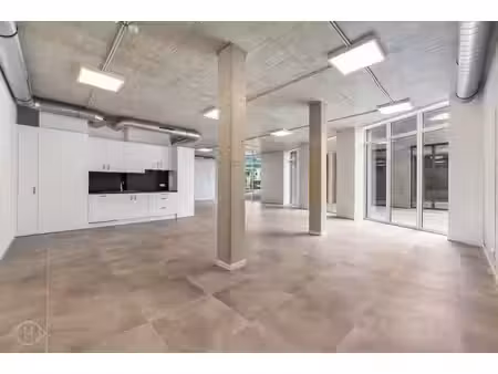commerciële nieuwbouwruimte te huur