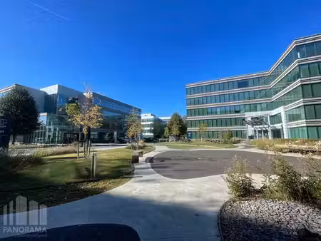 bureaux prêts à l'emploi de 1.385 m² à louer dans the sag...
