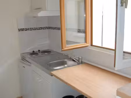 studio 21 m² à aubervilliers pour étudiant(e) ou jeune actif(ve)