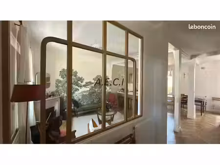 maison 7 pièces 200 m²