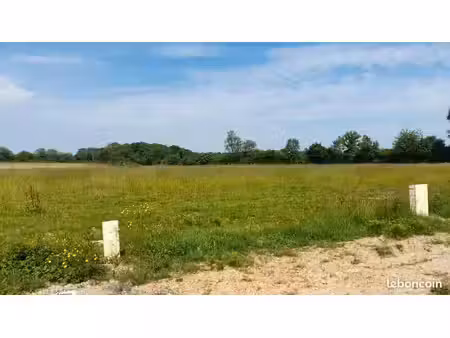 terrain 1 772 m² manerbe