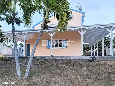 villa 4 pièces 87 m²