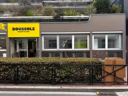 bureau 48 m² meublé  clim  fibre  kitchenette – clichy/levallois