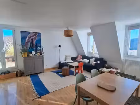 appartement lumineux avec toit terasse sans vis-à-vis à vis