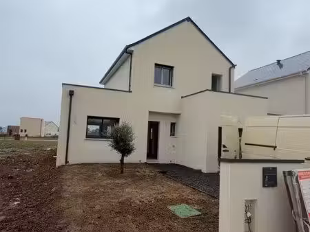 maison familiale avec jardin — bénouville — 113 m²