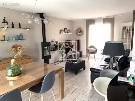 maison 5 pièces 105 m²