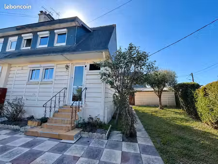 maison de 70 m² avec jardin et garage indépendant  3 chambres – lorient sud  quartier du t