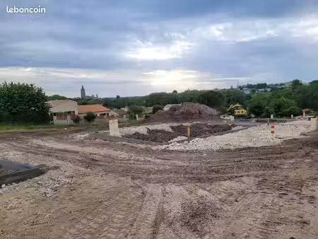 terrain 518 m² saintes