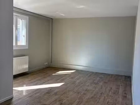 appartement 5 pièces 96 m²
