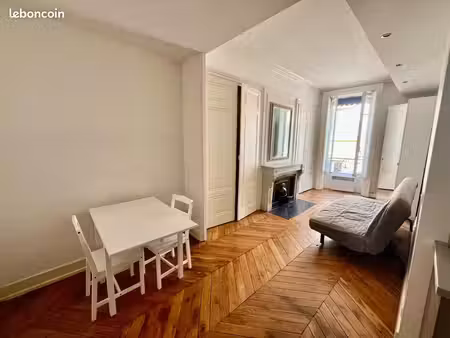 appartement 1 pièce 24 m²